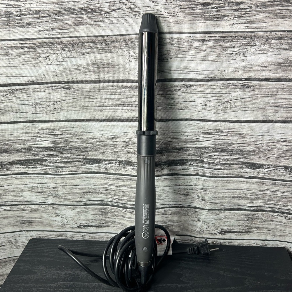Olivia Garden Titanium Ion Salon Professional Curling Iron
